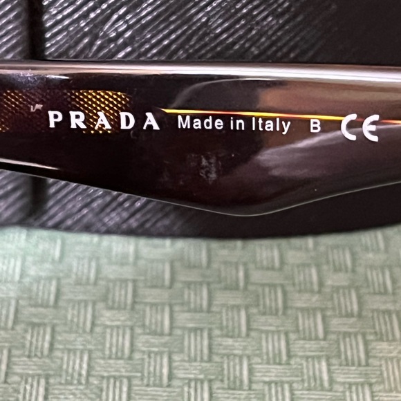 Prada Sunglasses with Case - Picture 5 of 8